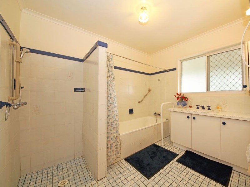 10 Long Court, Morayfield QLD 4506