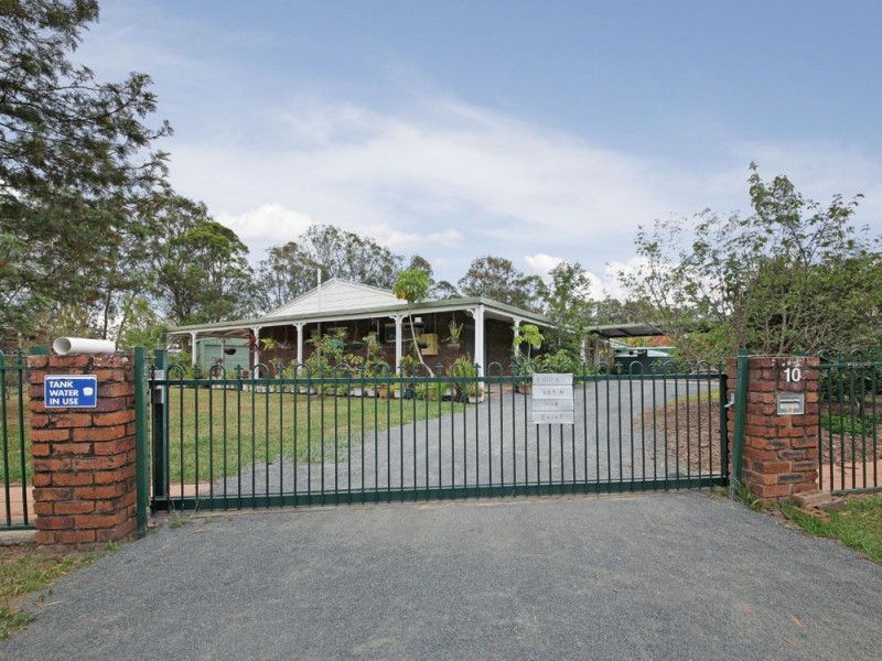 10 Long Court, Morayfield QLD 4506