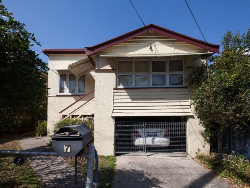 7 Folkestone, Bowen Hills QLD 4006