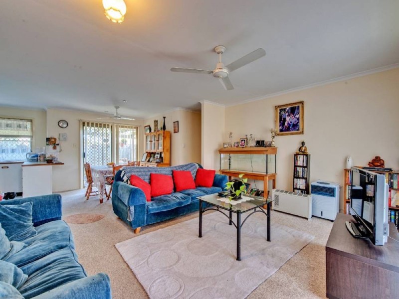 1&2/38 Cambridge Street, Silkstone QLD 4304