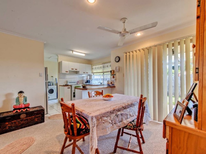 1&2/38 Cambridge Street, Silkstone QLD 4304