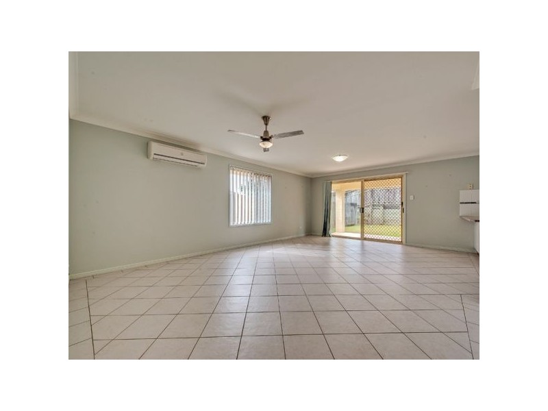 22 Shearwater Terrace, Springfield Lakes QLD 4300
