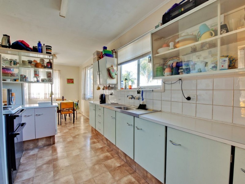 3 Olive Street, Raceview QLD 4305