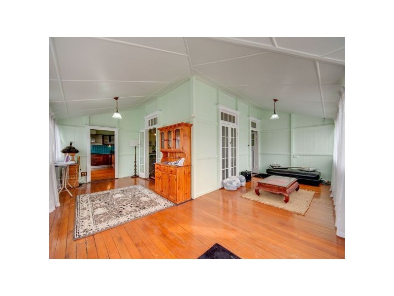 2 Gail Street, Kedron QLD 4031