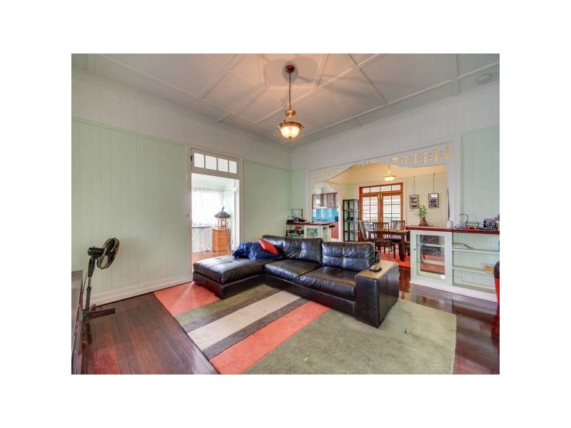 2 Gail Street, Kedron QLD 4031