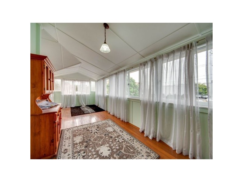2 Gail Street, Kedron QLD 4031