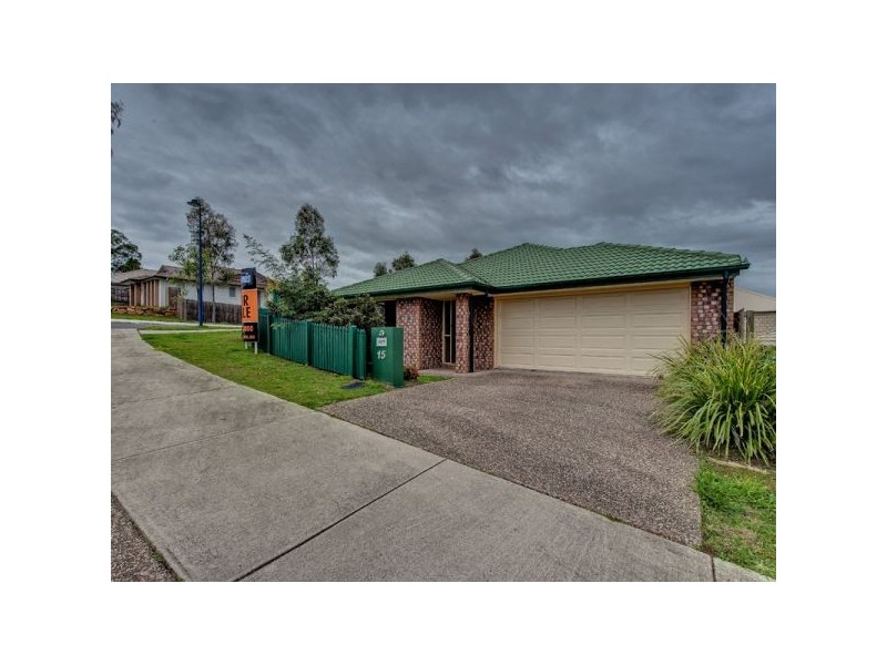 15 Oak Leaf Street, Springfield Lakes QLD 4300