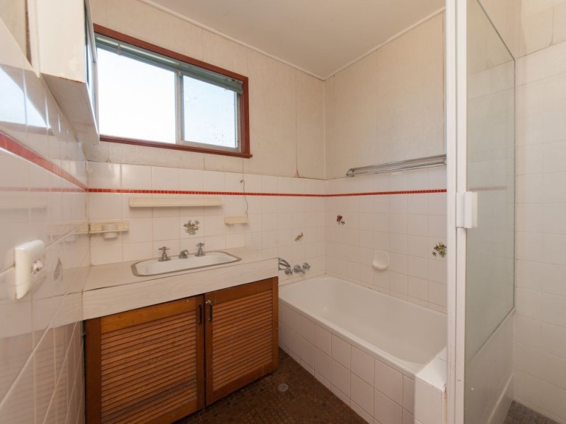2 Nidalla Street, Macgregor QLD 4109