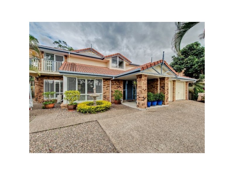 52 Chesterfield Crescent, Kuraby QLD 4112