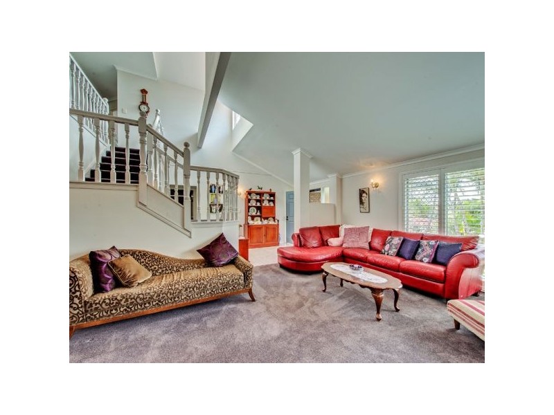 52 Chesterfield Crescent, Kuraby QLD 4112