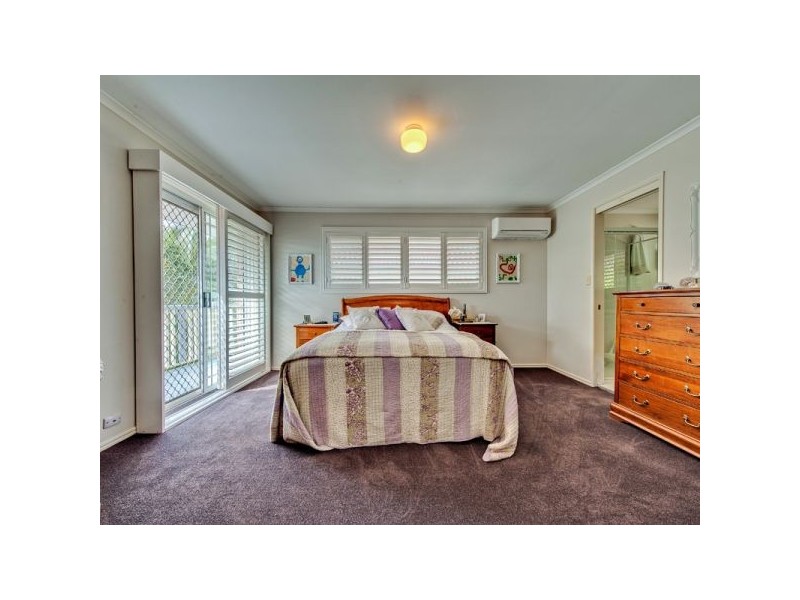 52 Chesterfield Crescent, Kuraby QLD 4112