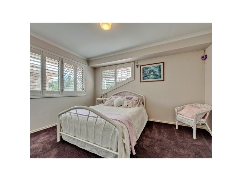 52 Chesterfield Crescent, Kuraby QLD 4112