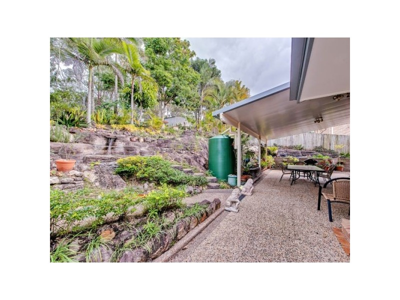 52 Chesterfield Crescent, Kuraby QLD 4112