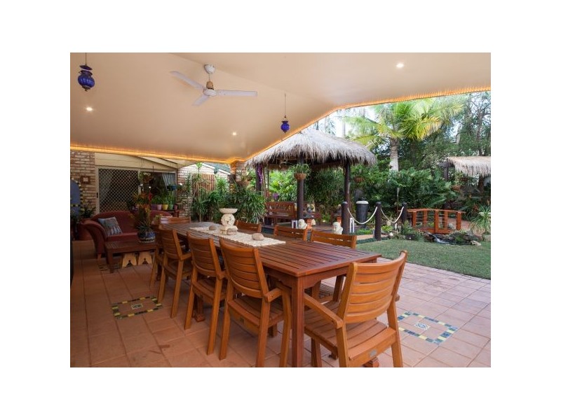 17 Merion Place, Carindale QLD 4152