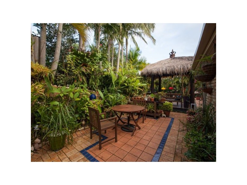 17 Merion Place, Carindale QLD 4152