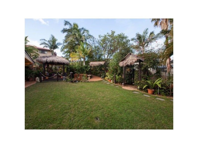 17 Merion Place, Carindale QLD 4152