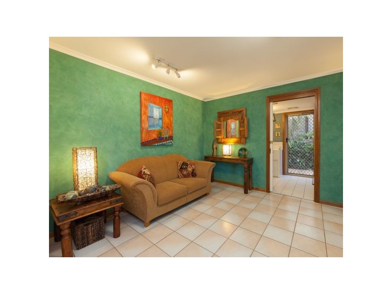 17 Merion Place, Carindale QLD 4152