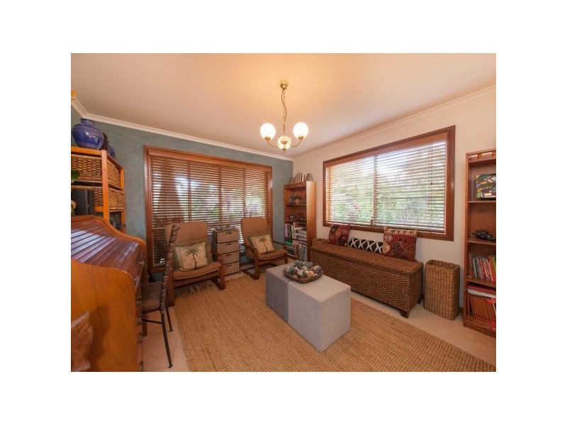 17 Merion Place, Carindale QLD 4152