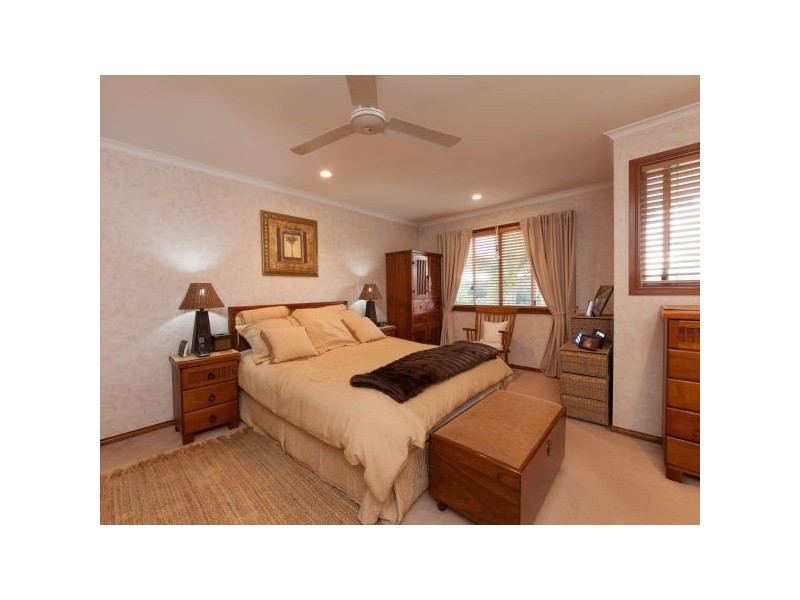 17 Merion Place, Carindale QLD 4152