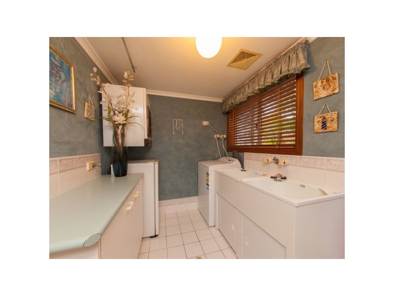 17 Merion Place, Carindale QLD 4152