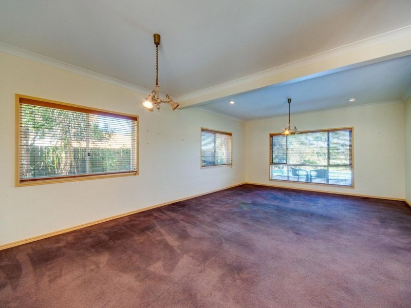 22 Rattray Place, Ferny Grove QLD 4055