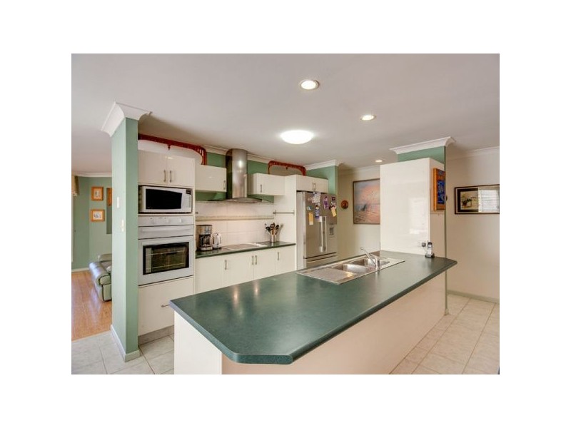 11 Redwood Place, The Gap QLD 4061