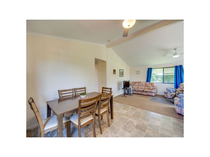 43 Dobsons Road, Clear Mountain QLD 4500