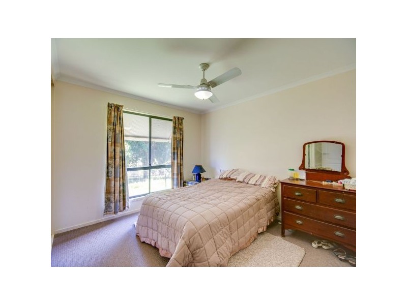 43 Dobsons Road, Clear Mountain QLD 4500