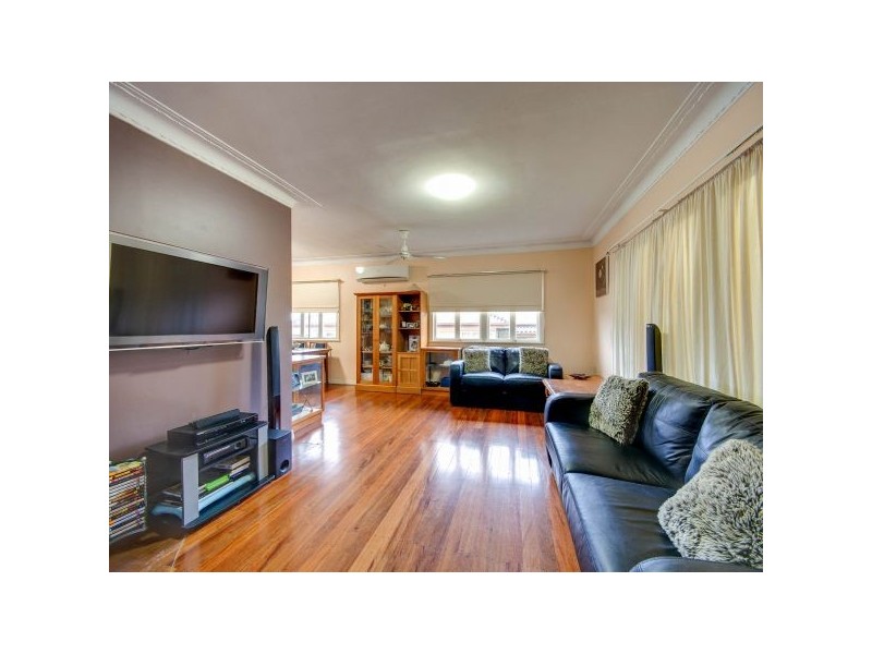 381 Webster Road, Stafford Heights QLD 4053