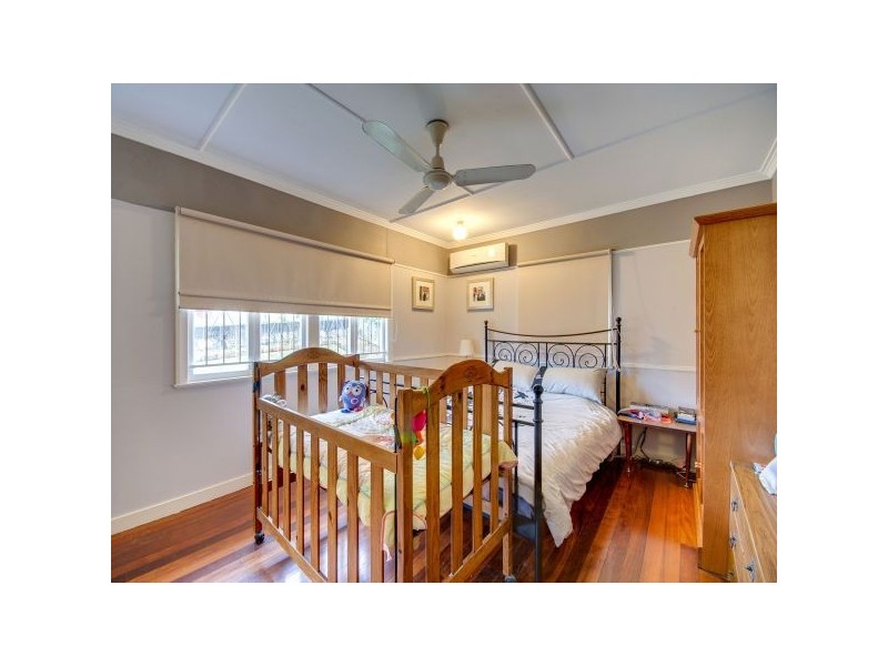 381 Webster Road, Stafford Heights QLD 4053