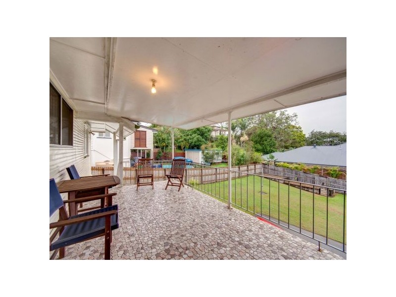 381 Webster Road, Stafford Heights QLD 4053