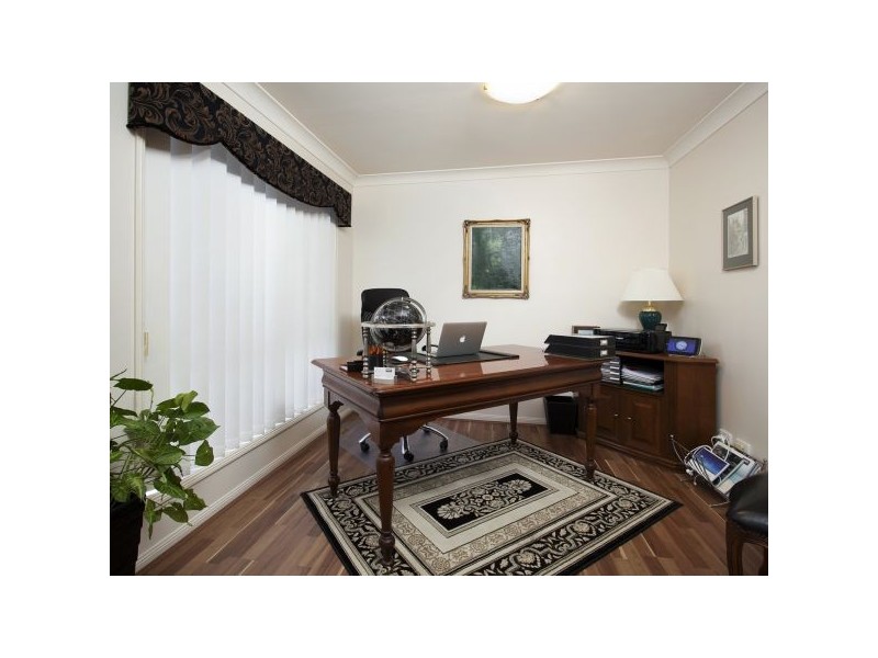 1 Handel Court, Eatons Hill QLD 4037