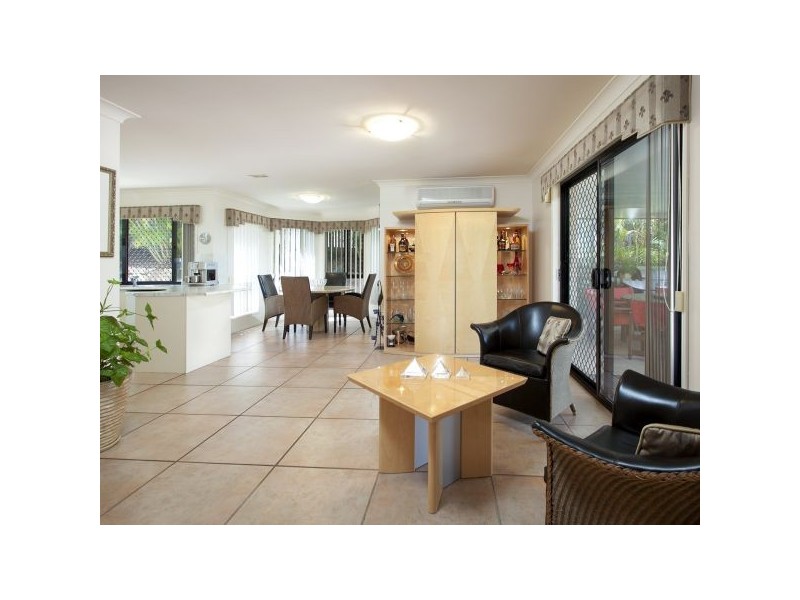 1 Handel Court, Eatons Hill QLD 4037