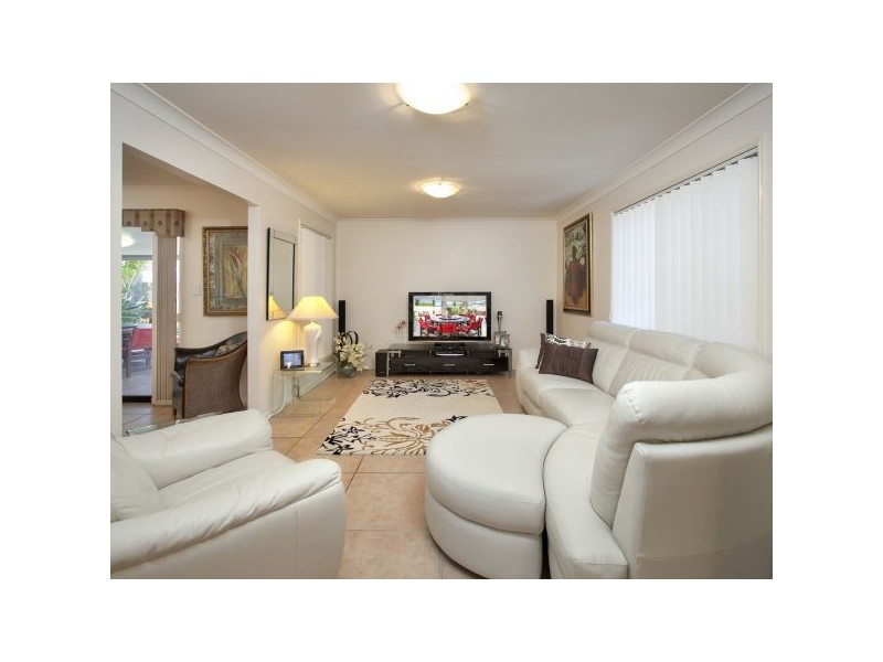 1 Handel Court, Eatons Hill QLD 4037