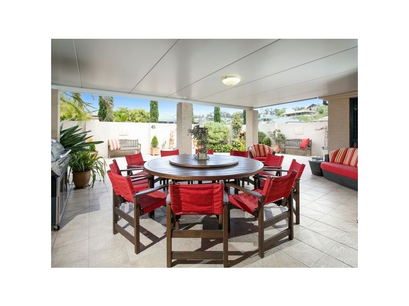 1 Handel Court, Eatons Hill QLD 4037