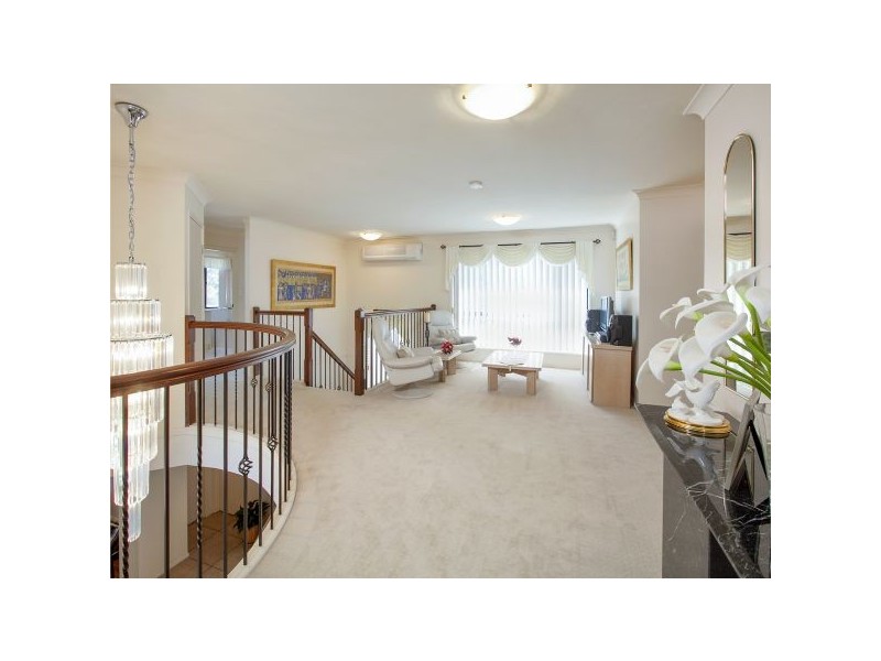 1 Handel Court, Eatons Hill QLD 4037