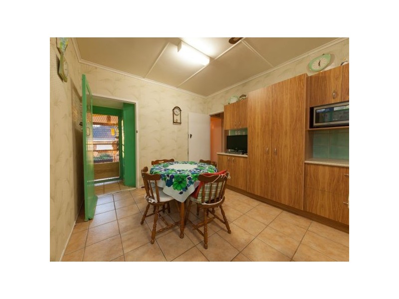 1107 Cavendish Road, Mount Gravatt East QLD 4122