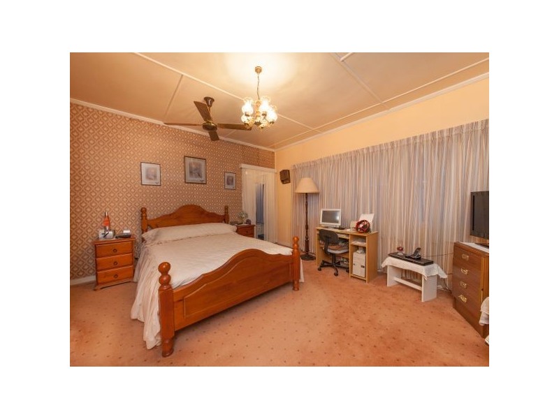 1107 Cavendish Road, Mount Gravatt East QLD 4122