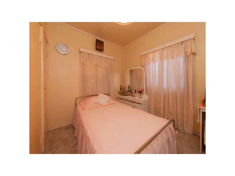 1107 Cavendish Road, Mount Gravatt East QLD 4122