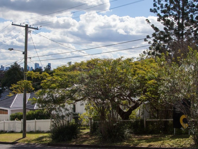 16 Doyle Street, Coorparoo QLD 4151