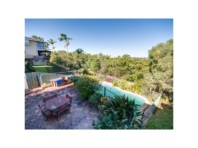 24 Caratel Street, Stafford Heights QLD 4053