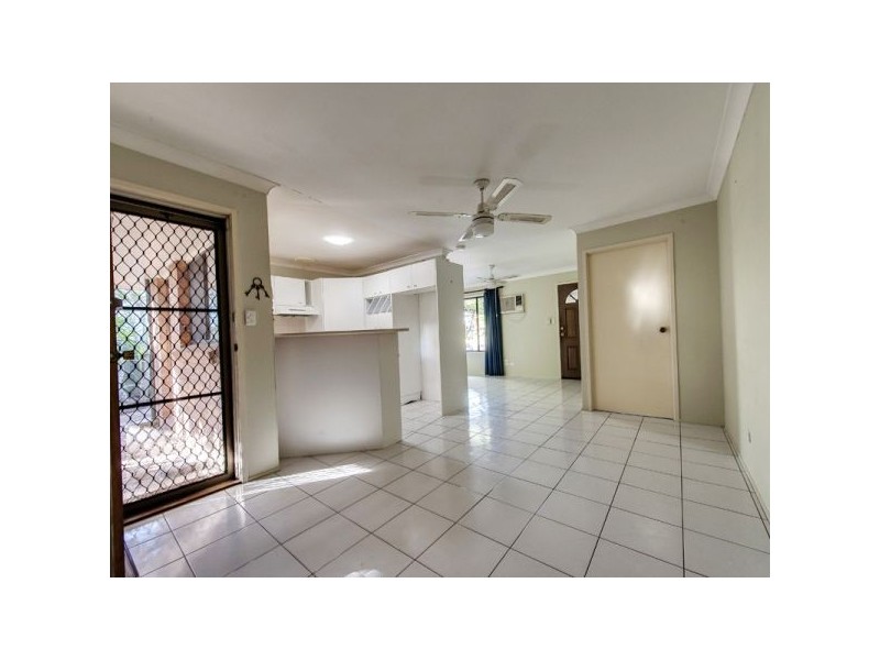 25 Hazelton Street, Riverhills QLD 4074