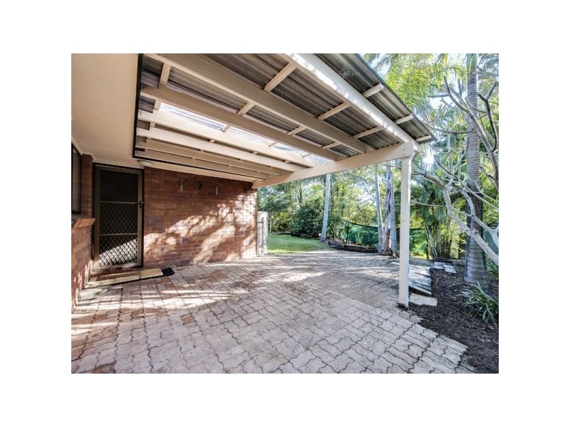 25 Hazelton Street, Riverhills QLD 4074