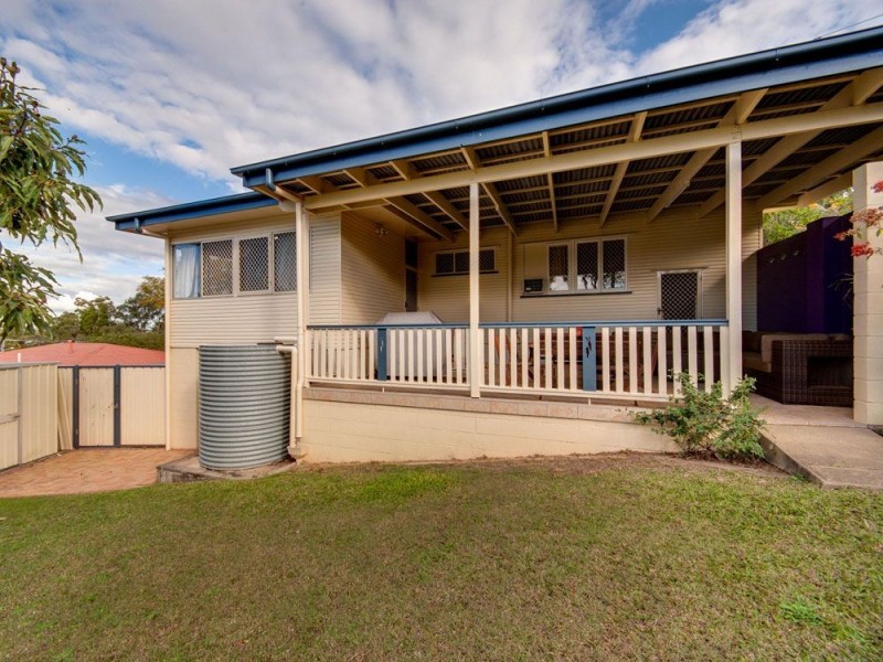 5 Sarina Street, Stafford Heights QLD 4053