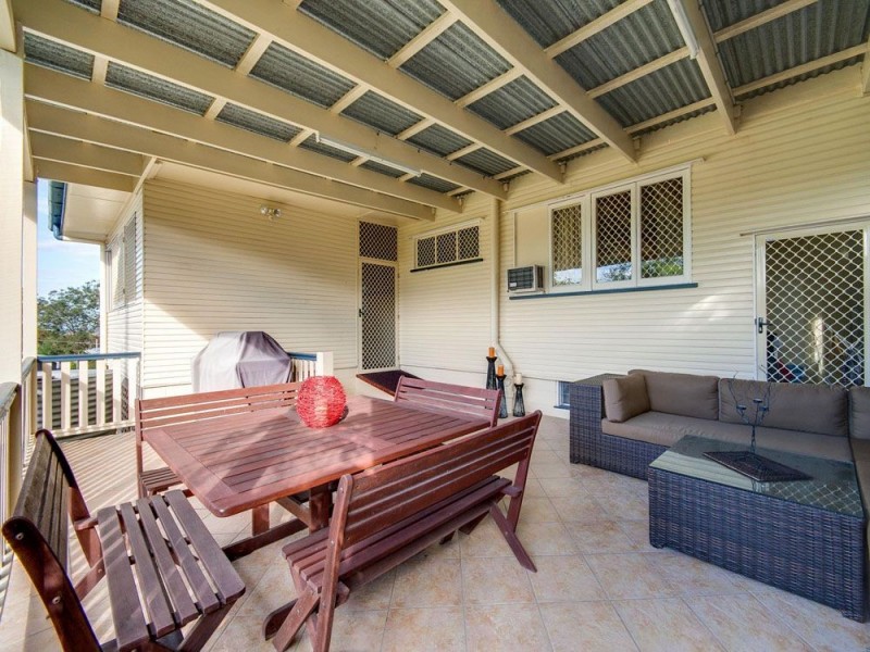 5 Sarina Street, Stafford Heights QLD 4053