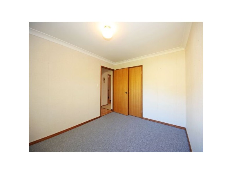 33 Rogers Street, Beachmere QLD 4510