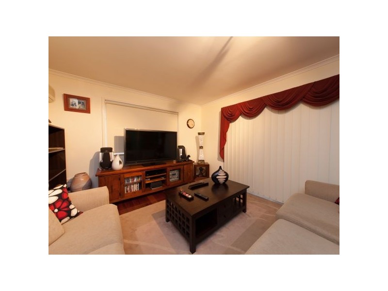 41 David Road, Holland Park QLD 4121