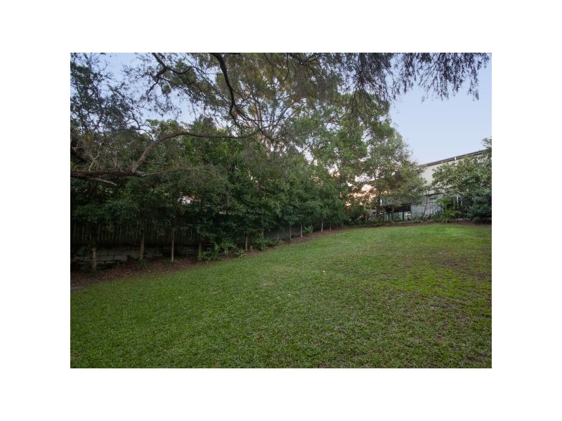 41 David Road, Holland Park QLD 4121