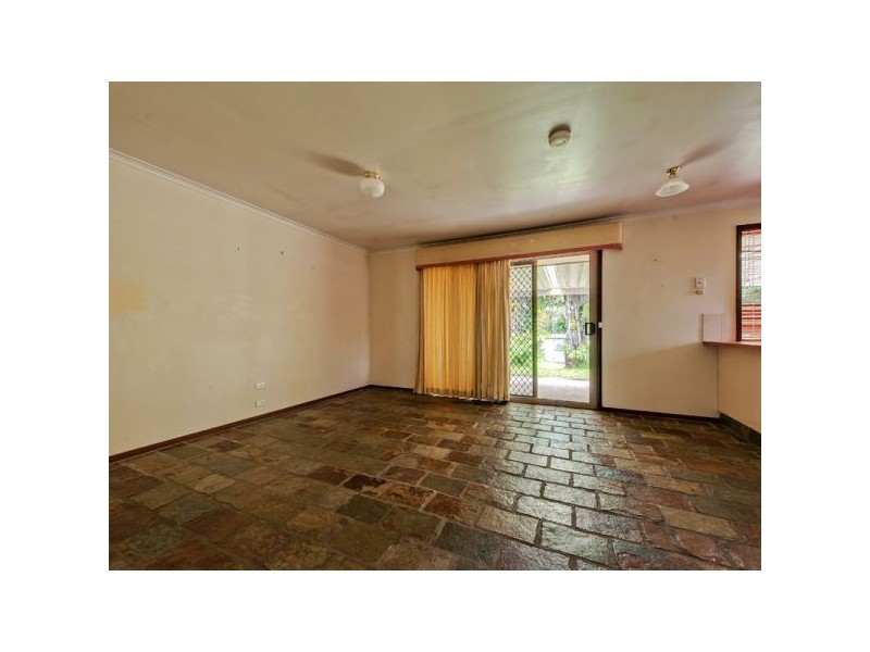 11 Amelia Court,, Camira QLD 4300