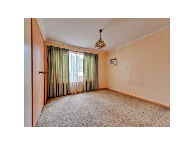 11 Amelia Court,, Camira QLD 4300